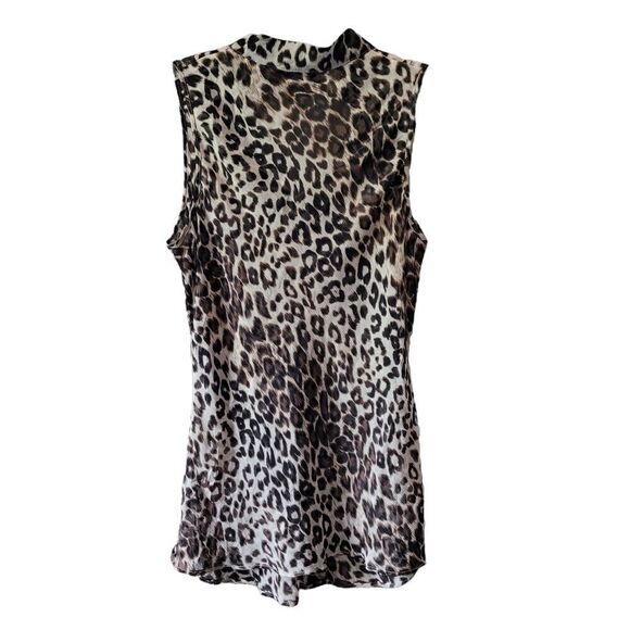 Ruffle neck leopard print top - Picture 2 of 3